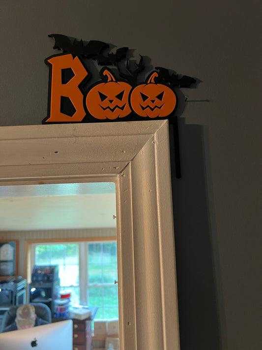 "BOO" Decorative Door Corner